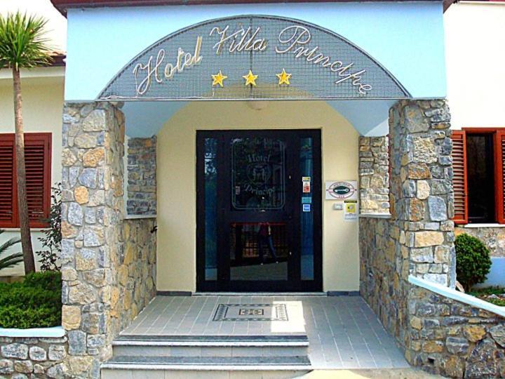Hotel Villa Principe Сан Никола Арчела Екстериор снимка